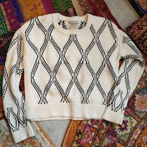 Banana republic black and white sweater